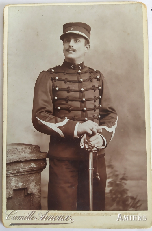 Maréchal des logis du 2e régiment d'artillerie.