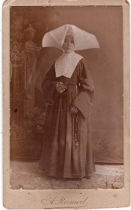 Religieuse (Ursuline ?)