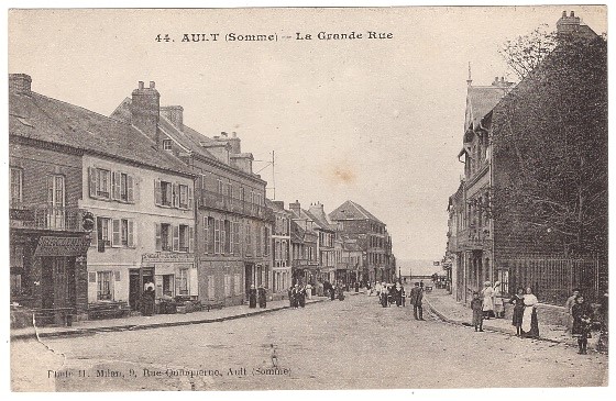 La Grande Rue à Ault.