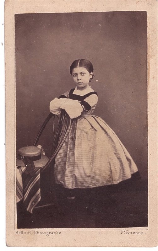 Francine Eymin, enfant