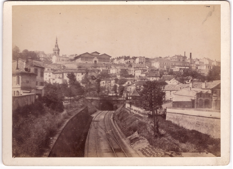 Angoulême -Entrée du tunnel de chemin de fer