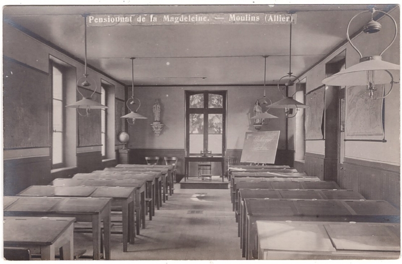 Pensionnat de la Magdeleine - salle de classe