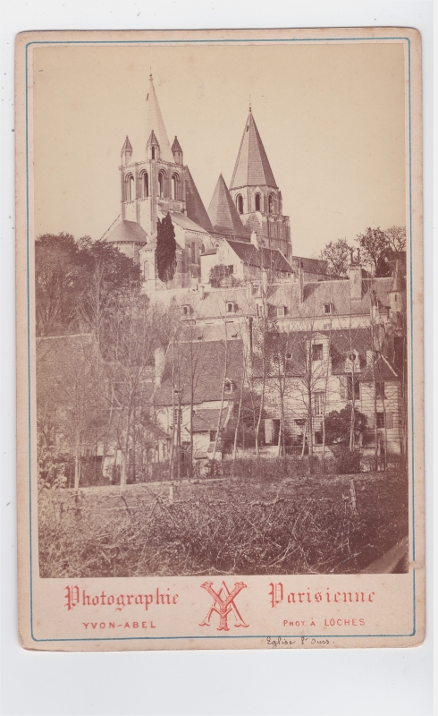 Loches - Collégiale Saint-Ours vue de la promenade du mail